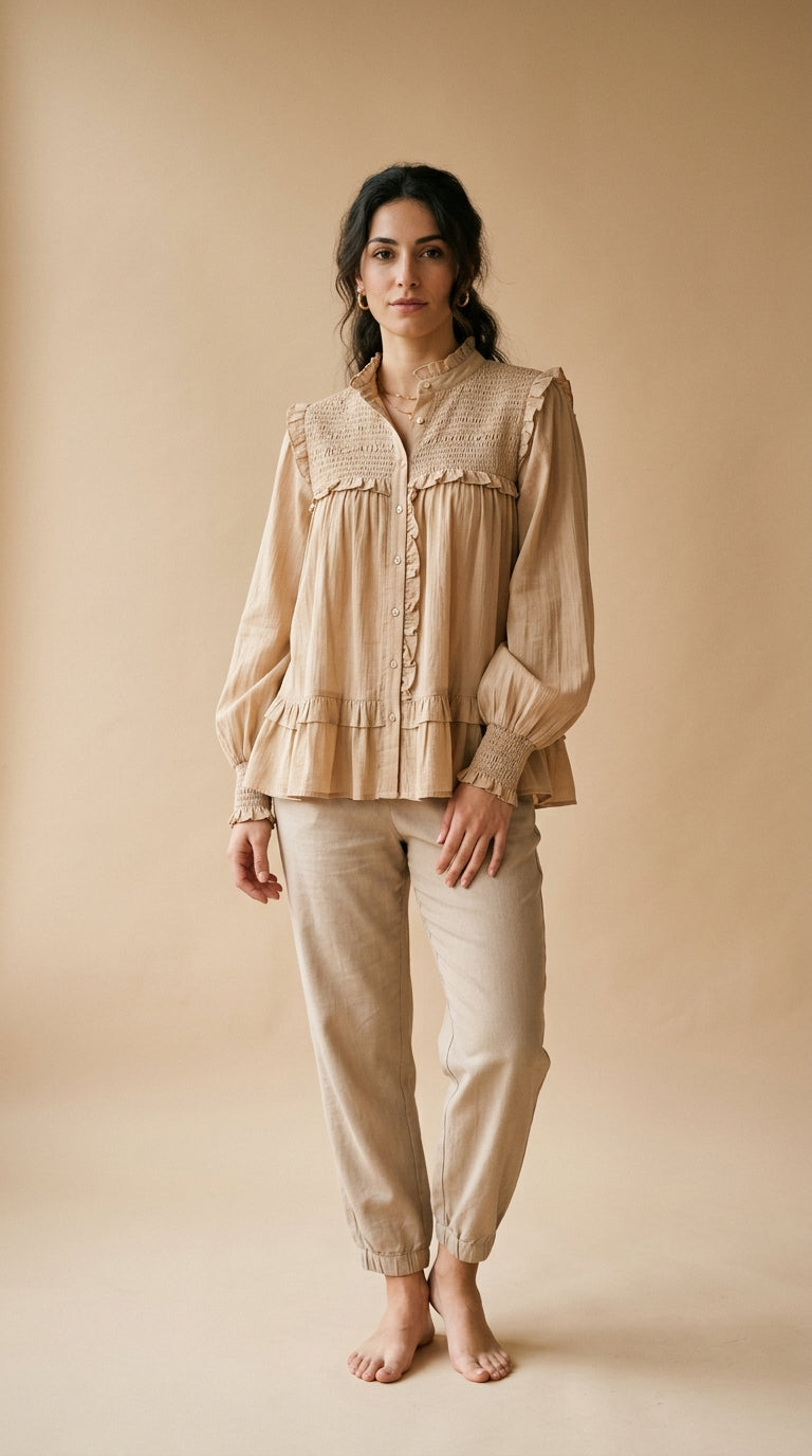 Camicia smock con balze color sabbia
