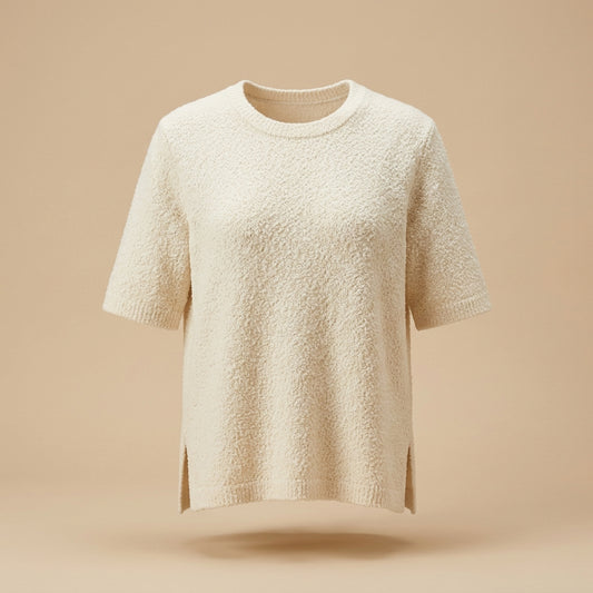 Maglia bouclé con doppio spacco panna